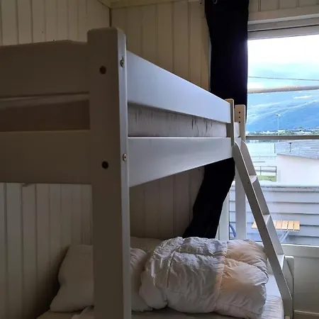 Hostel Aalesund Hybel / Dorm *